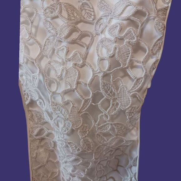 Laundry By Shelli Segal White Sleeveless Floral Lace Sheath Dress Size 0 - Picture 6 of 12